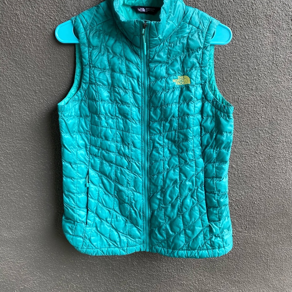 A North Face Vest - Picture 2 of 7